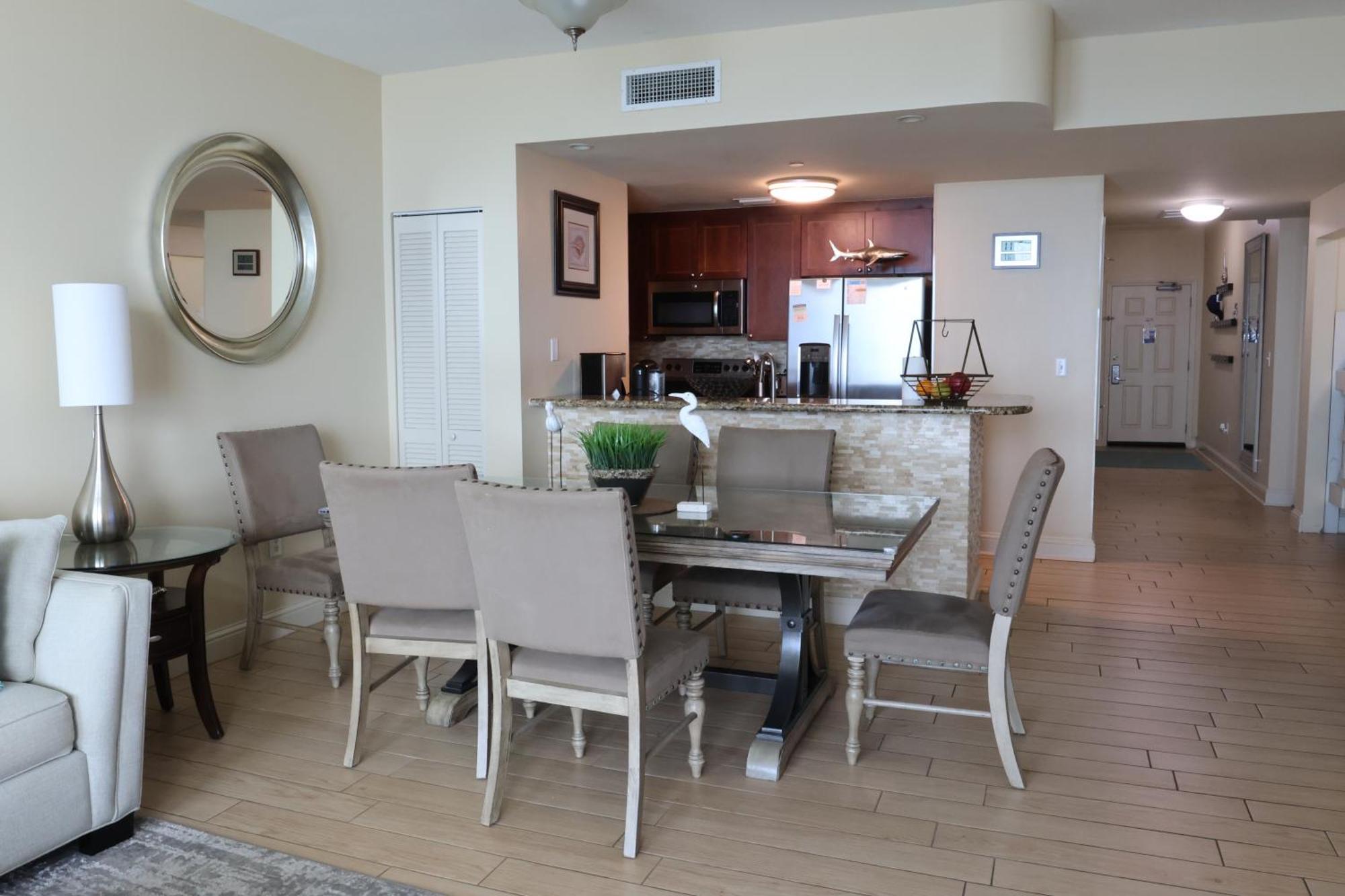 Aqua 1504 Beachfront Condo With Free Beach Chairs Panama City Beach Exterior photo